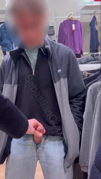 I got a bit horny while shopping… 💦🤣(full face on OF)