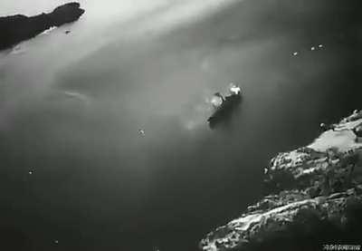 Awesome footage of air attack on German ships in a Fjord, WW2!