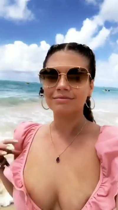 Slowed them puppies down, for ur pleasure.🍒👈🏾😜 #MyArchives #ChanelsJiggleTits