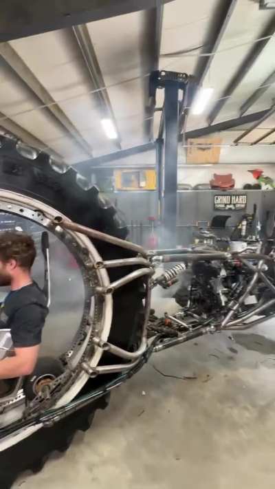 HMB while i test this new Motorcycle tricycle