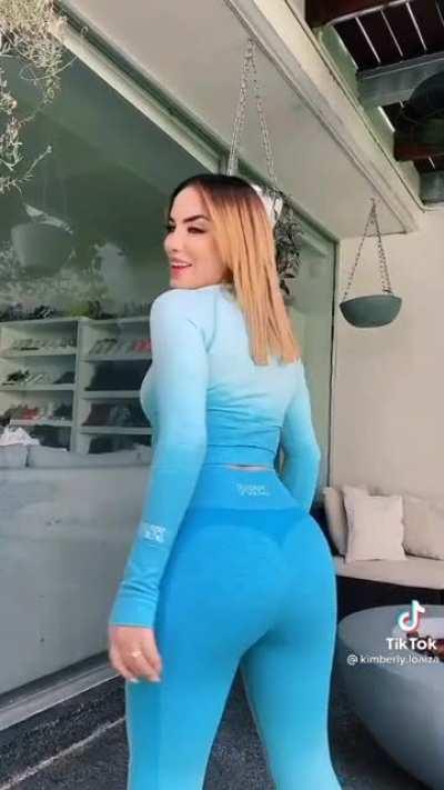 KimberlyLoaiza - Video #1174