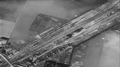 Pilot's view of a Ju 87 Stuka dive bombing run from start to finish