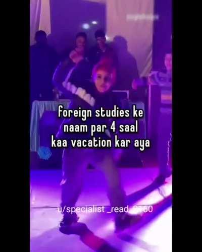 title vacation enjoy krha hai