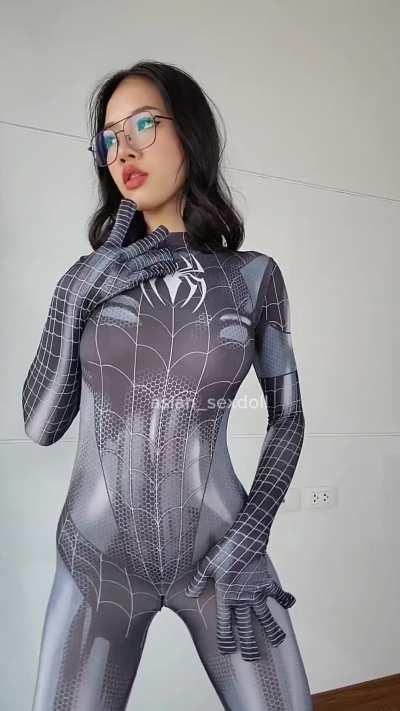 Somethings wrong with my webshooter...