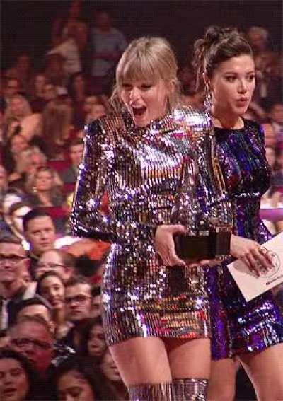 Hotness overload 😍