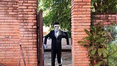 Spamton Deltarune in [VERY REAL] Life!! !