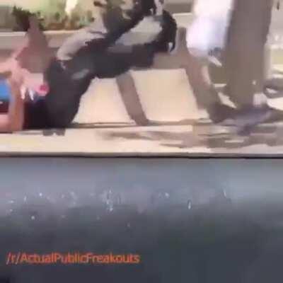 The man didn't even put his shopping bags down 😂👊