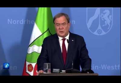 Armin Laschet äußert sich zu den Vorgängen auf Schalke