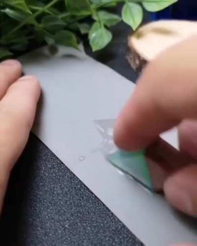 Try to catch a little aurora in the pendant