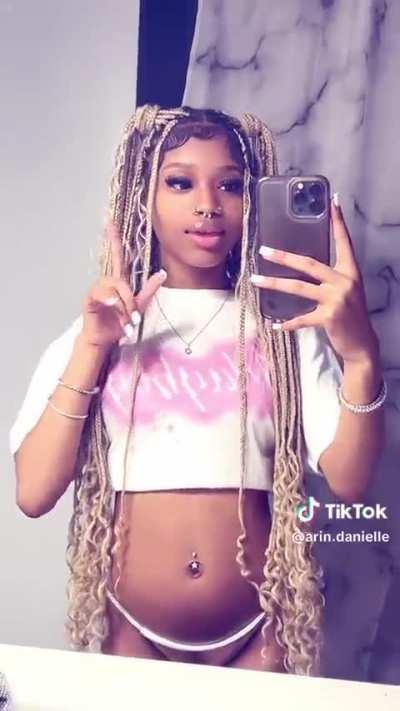 god damn she fine asf🥴