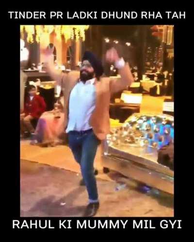 tinder pr kya kr rhi thi aunty