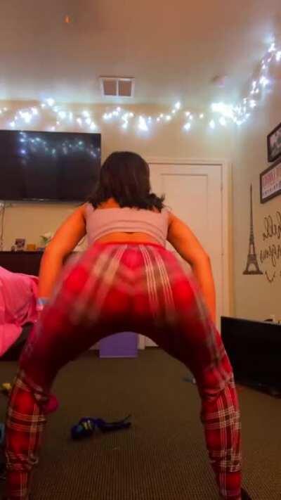 @elysecarolyn1 - 💯💯