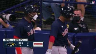 [Highlight] Raffy Devers gets a little bit upset at the home plate ump