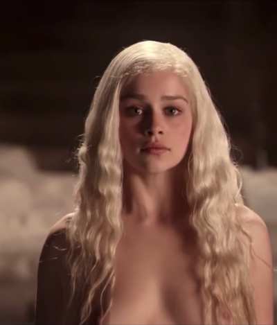 Emilia Clarke - Game Of Thrones (2011)