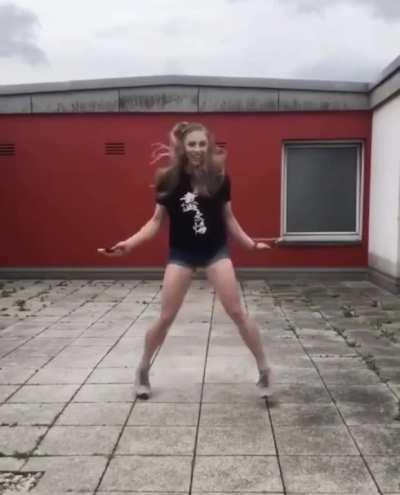 Bethesda really do be needing to fix the gravity