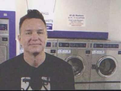 Mark at da laundromat