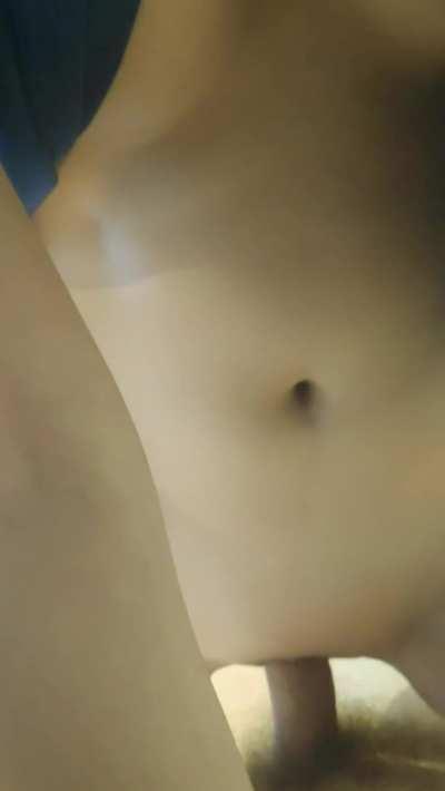 I tried riding dick for the first time, but my Japanese pussy is so tight it kept slipping out...