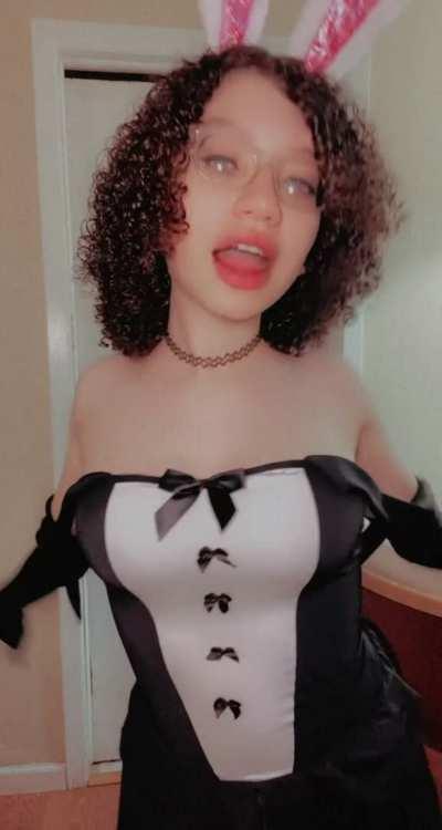 I always feel the most sexy with a pair of Bunny Ears 🐰