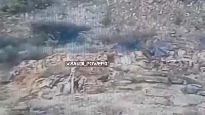 Saudi mortar hits Houthis in Yemen Saada