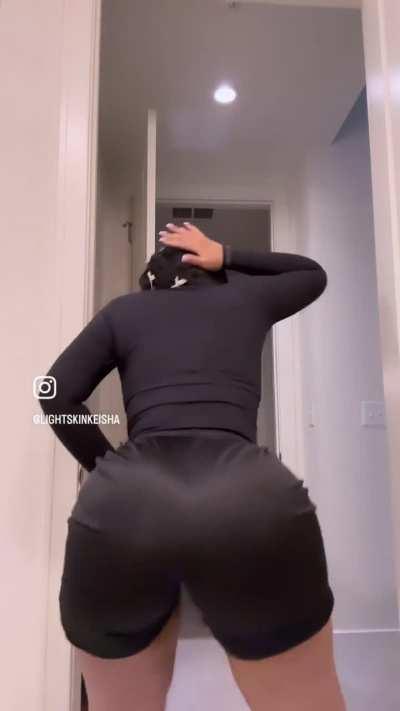 Twerking 🖤