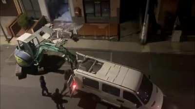 Stealing an ATM (Italy)