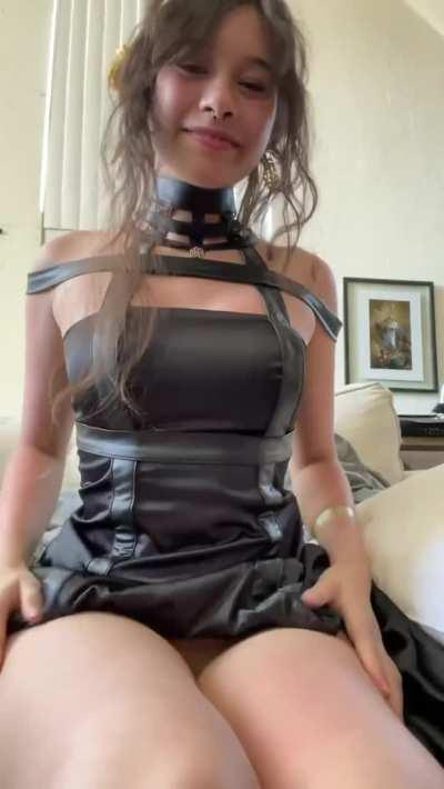 Anya Photobombing Yor x Lewdgamermel