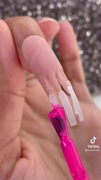 My apologies for the tiktok soundtrack