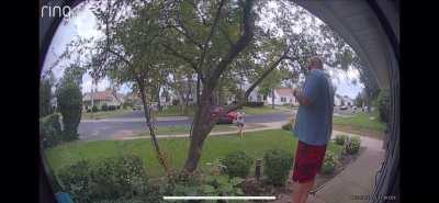 Trespassing woman in my area gets caught trying to steal a plastic flower pot, tells the homeowner he’s actually the one trespassing, then tops it all off with a slur