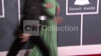 The curves on that woman.. are unreal!