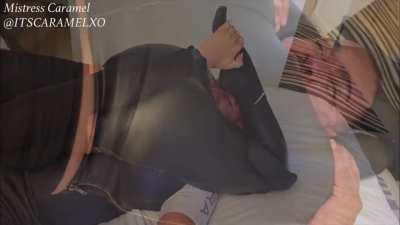 He tried to avoid getting knocked out by my RNC so hard, that he fell off the bed 🤣 full clip live on Fansly & available to buy on my LF clip store 💋