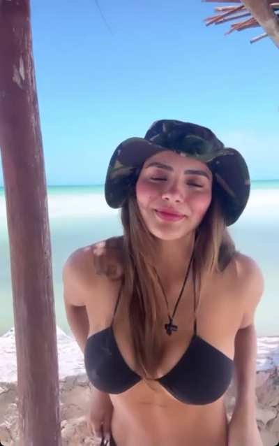 Que deliciosa esta😍🤤🤤