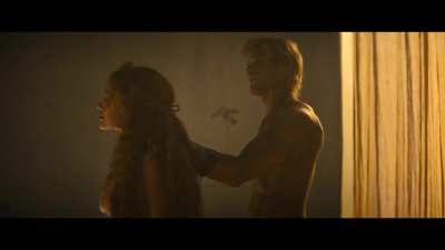 Ivana Baquero, Jaime Slater, and Jamaica Vaughan