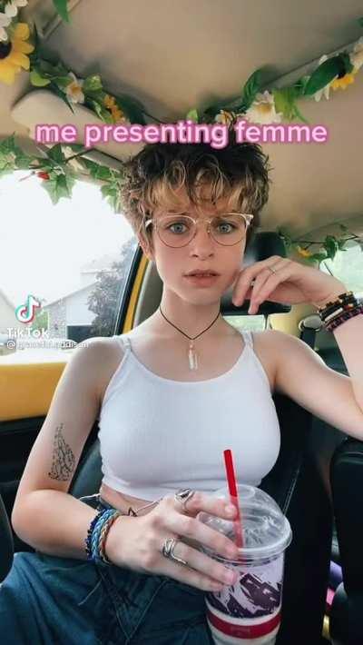 Addison Grace knows damn well what she’s doing