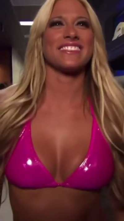 Kelly Kelly