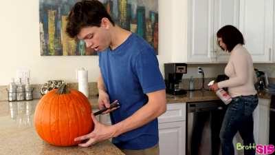 Aubrey Sinclair - Pumpkin Fuck