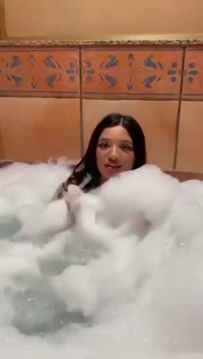 Espero le dediquen algunas pajitas