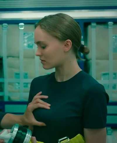 Grabbing a handful of Lily-Rose Depp