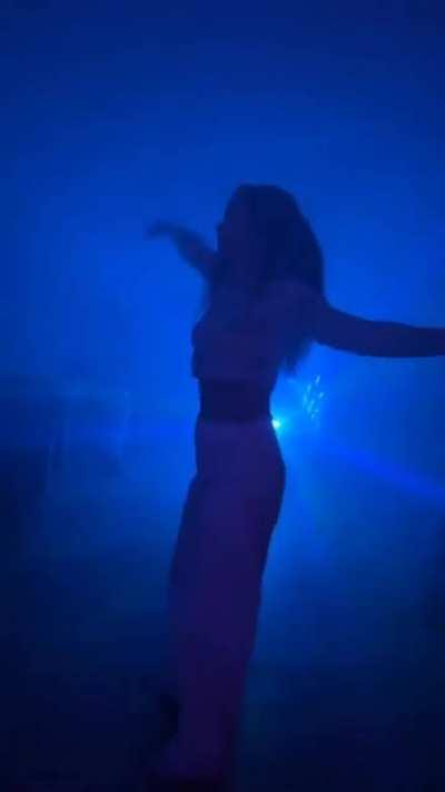 Sjokz has fire moves