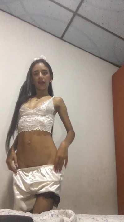 You have 2 options: impregnate me or to play GTA 6?