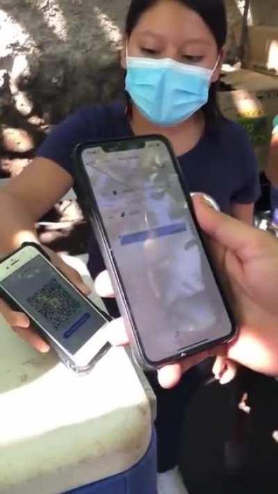 This is how easy and simple it is to send a Bitcoin payment in El Salvador. It really feels like magic internet money.