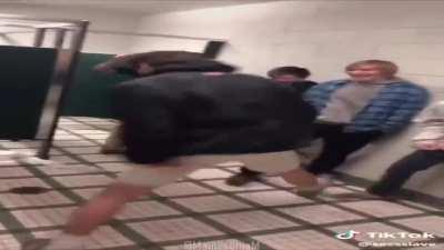 THE JORNEY'S END IS HERE BOYS!!!!