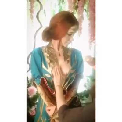 Behind the scenes of her Triss cosplay