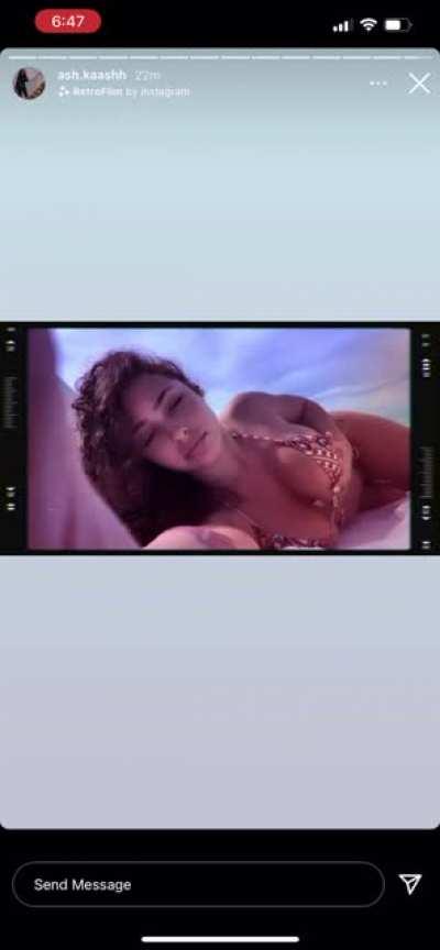 She been showing out her bday weekend