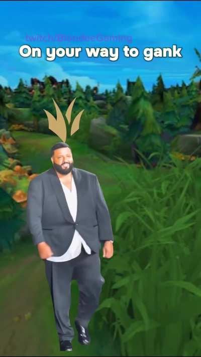 Life of a jungler 😐