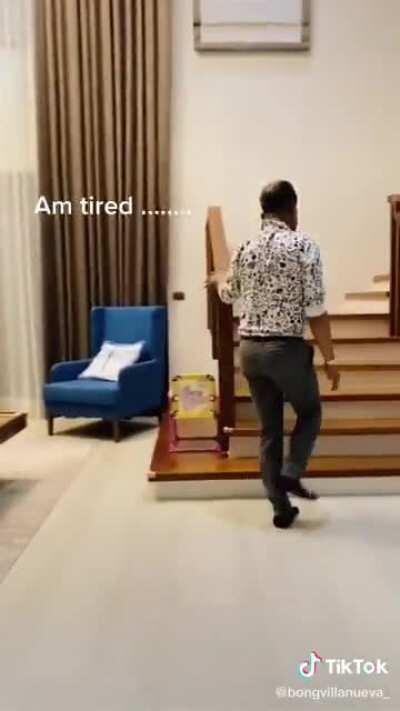 Gay Elon tired from making red rockets all day