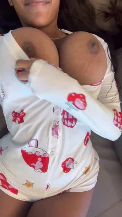 Giving the girls a kiss