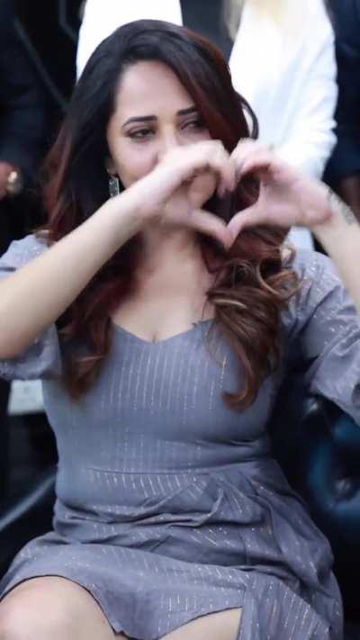 Anasuya clevage & Thighs