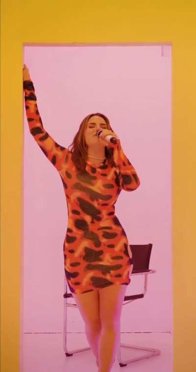 JoJo performing “Feel Alright” via TikTok | September 2022