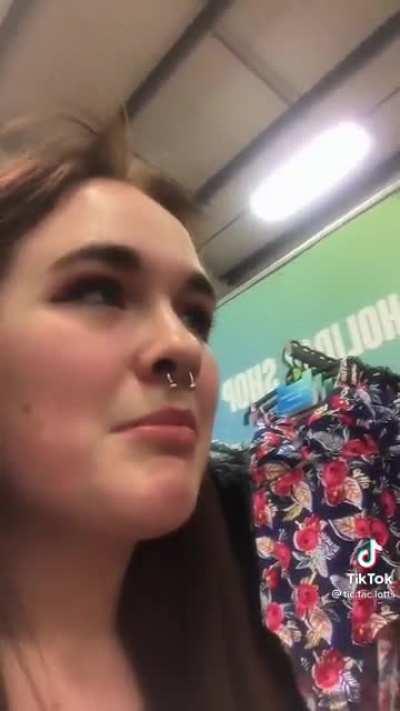 Even her Mom is over her faking