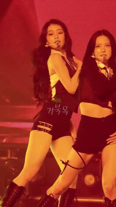 Yujin & Xiaoting - Trouble Maker (Before & After) @ 2025 Kep1er CONCERT TOUR [Into The Orbit : Kep1asia] in Seoul #XiaoJin